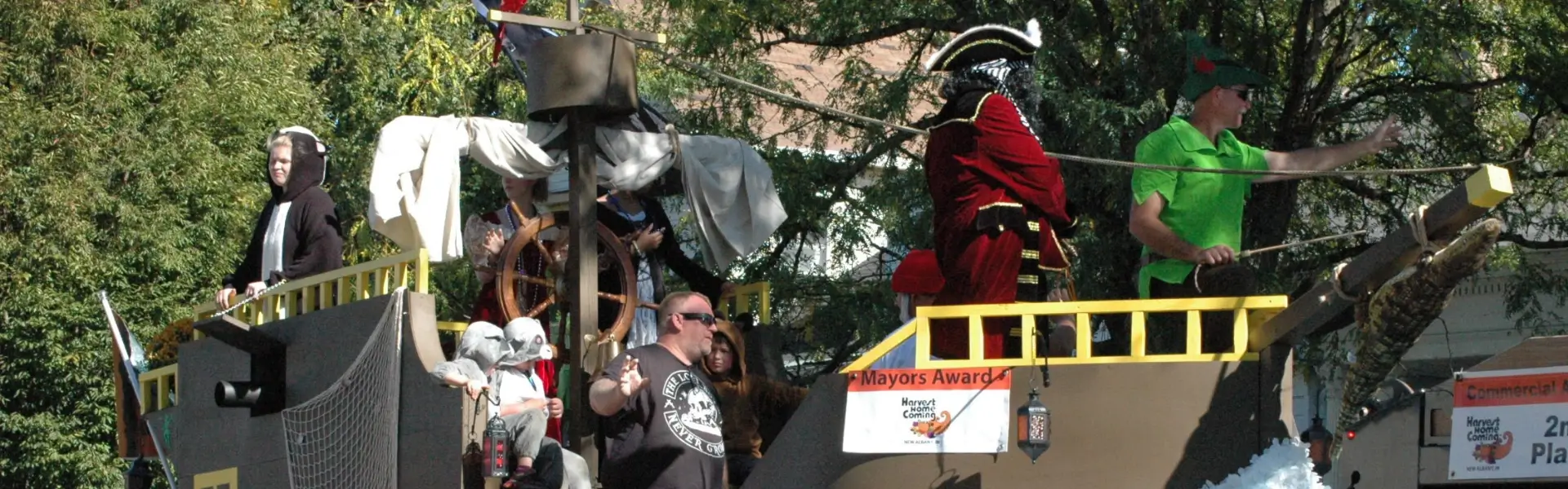 Harvest Homecoming Parade - Floats